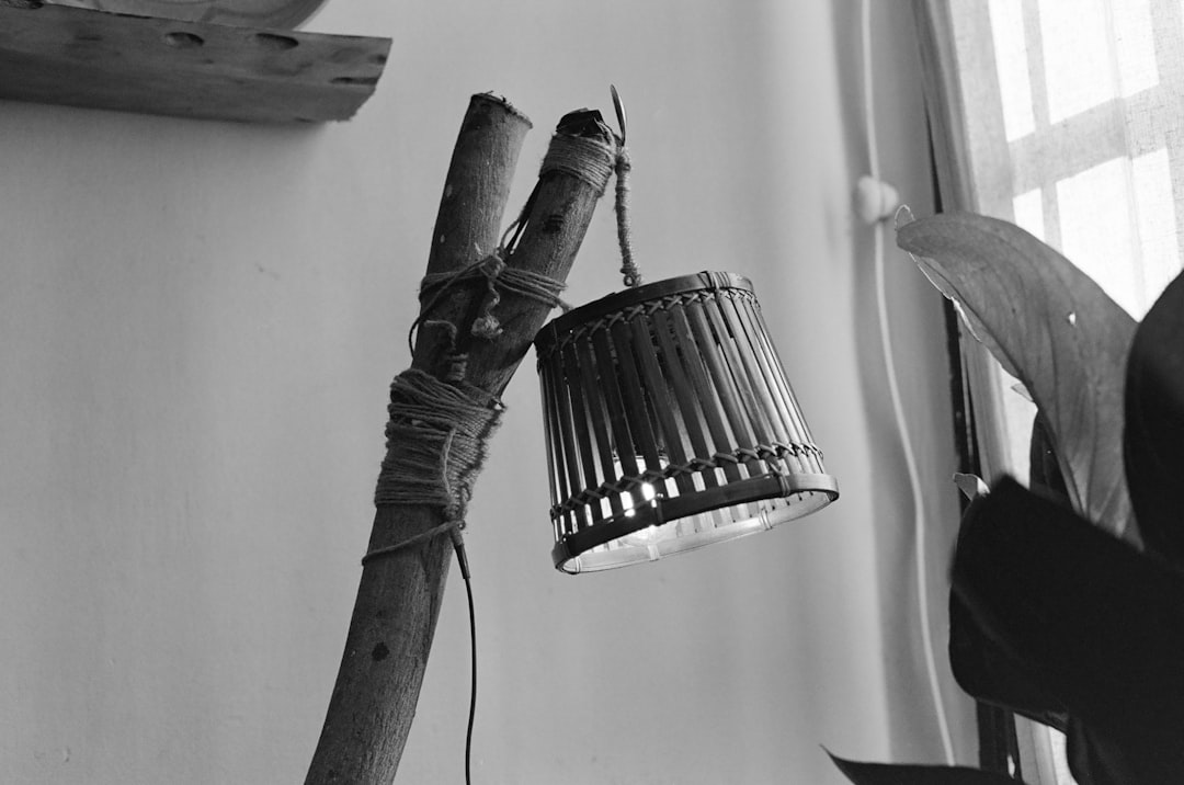 Photo bamboo floor lamp